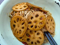 藕片拌粉-万方圆拌粉瓦罐汤(五湖国际店)