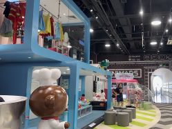 -MINI MARS KIDS CLUB亲子家庭中心(长宁天山店)