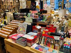 -猫的天空之城概念书店(杭州南宋御街店)