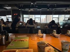 -大头虾越式风味餐厅(光明广场店)