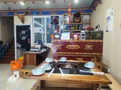 -金鼎雪山牦牛杂火锅(理县总店)