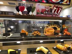 面包甜点陈列柜-DQ·蛋糕·冰淇淋(新佳丽店)