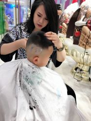 -SoSweet香港专业儿童美发沙龙(IFS国际金融店/春熙路店)