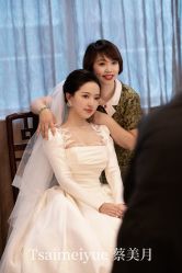 -台湾蔡美月婚纱租赁