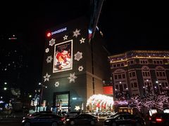 -BHC炸鸡(明洞总店)