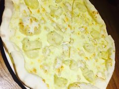 -JINNS锦时 steak&pizza(浸信会礼拜堂旧址店)