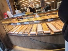 -嘉华鲜花饼·现烤(昆明老街店)