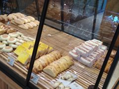 -面包新语(滨湖万达店)