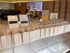 -银座仁志川·生吐司专门店(香港广场店)