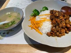 -百春原湖南牛肉粉(百联世纪店)