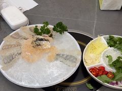 -官塘陈记鱼生·潮汕砂锅粥·牛肉火锅(潮枫路总店)