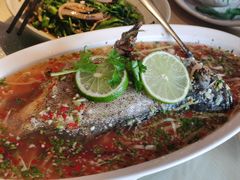 -大头虾越式风味餐厅(光明广场店)