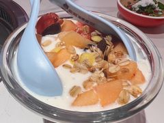 -宏姐串串香(宏伟路店)
