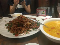 -咪咪川菜(太乙路店)