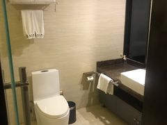 -雅夫酒店(西安市图书馆地铁站店)