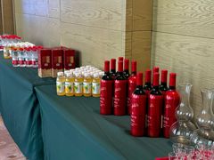 -麒麟华膳汇(飞泷商务大厦店)