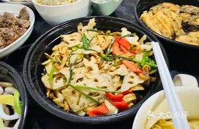 Lotus Root Stir-fried with Dried Squid