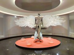 -涨巢·潮玩水疗局