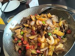-老唐三下锅 ·张家界地标美食(溪布街店)