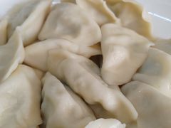 -东北四季饺子王(华山路店)