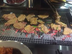 -马路牙子地桌烤肉(工体店)