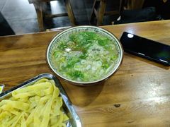 招牌驴肉汤-陈记百年驴肉汤(金耀路店)