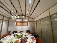 -渝信川菜 · 川味家常菜(财富购物中心店)