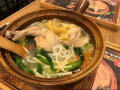 半鸡过桥米线-刀小蛮半只鸡过桥米线(家乐福四元桥店)