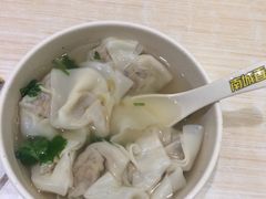 -南城香·饭香串香馄饨香(青年路店)