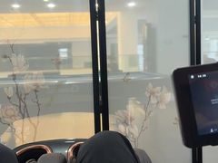 -上海星瀚奔驰4S店(红柳路店)