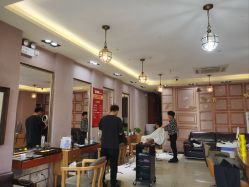 -莎丽轩护肤造型