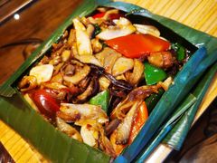 包烧野生菌-桥边小楼·手工云南菜·古城观景小楼