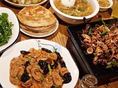 -李连贵酒家熏肉大饼(昆明街店)