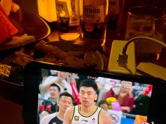 -FOUR PLAY BAR