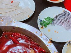 -大龙辣火锅·龙虾·烧烤(湖滨新天地店)