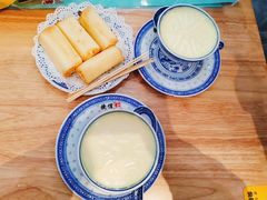 -广信牛奶甜品世家(台东店)