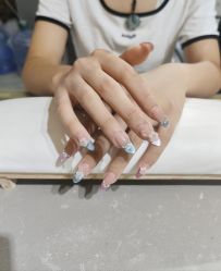 -艾珂·美甲美睫