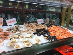 -四海一家自助餐(益田假日广场店)