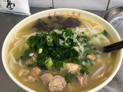 -文山荷鲜居(翠湖店)