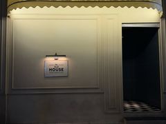 -THE OLD HOUSE酒吧