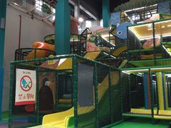 -蒙特利亲子乐园