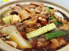 -沙胆彪炭炉牛杂煲(上海日月光广场店)