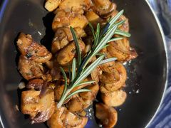 -LES ELITES 英集荟(南京西路店)