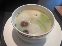 浓汤手工鱼元-湖滨客舍·湖北菜