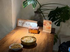 -荣记歡喜·馄饨铺(开发区振华购物中心店)