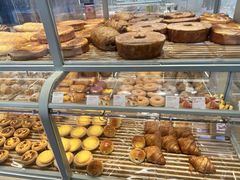 -好利来(新华百货店)