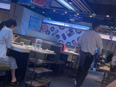 -海底捞火锅(威高广场店)