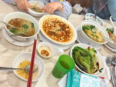 -喜莲咖啡
