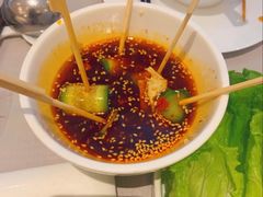 -红鼎豆捞·非遗鲍皇汤火锅(宝丰路店)