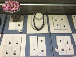 -GiO挚澳珠宝(侨福芳草地店)